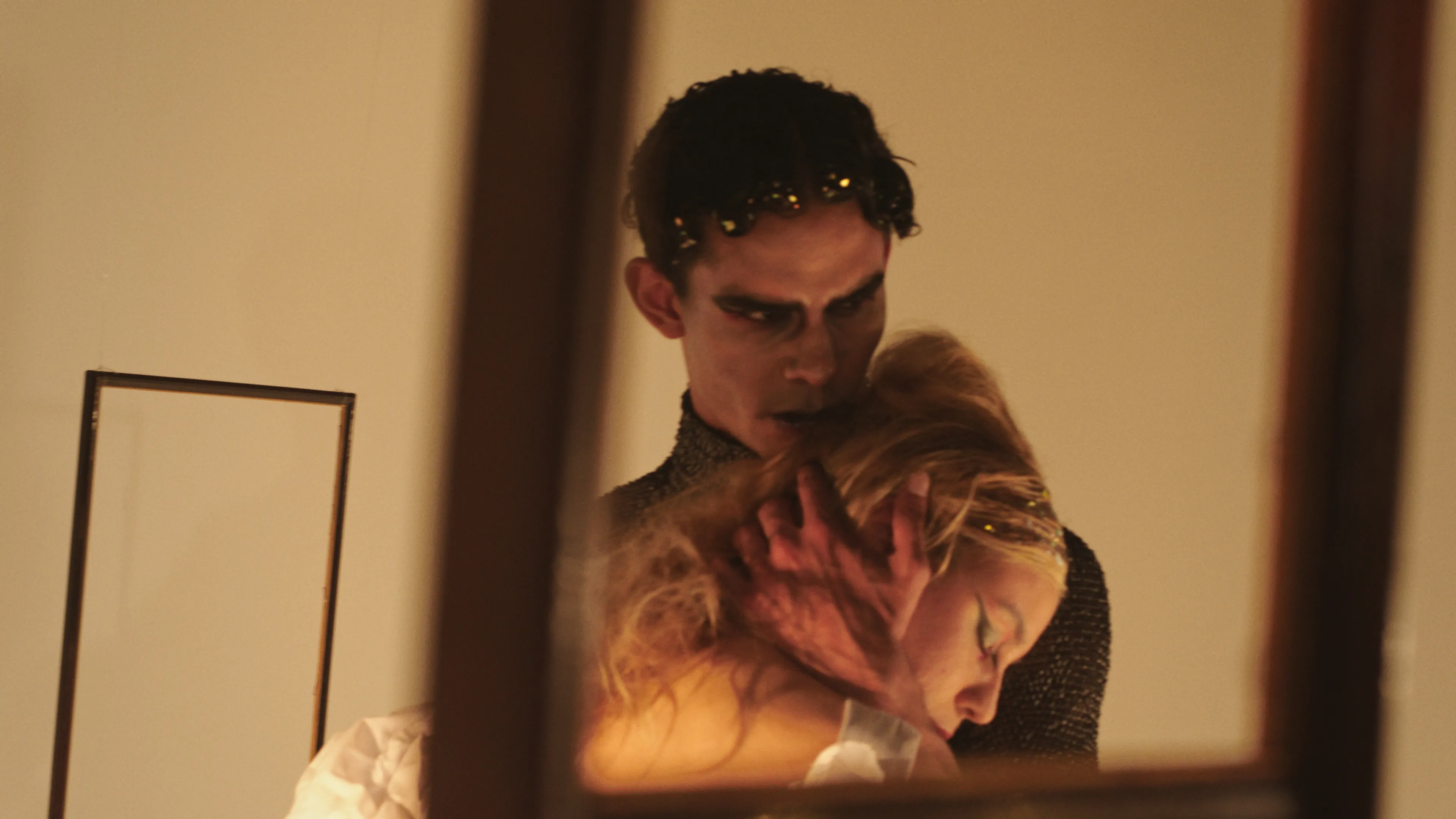 Corvus — still 3